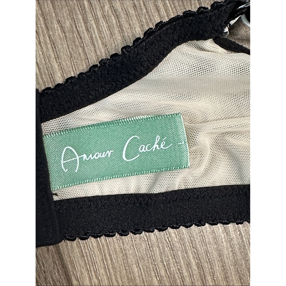Amour d'Agnette Embroidered Jelly Fabric Bra Sheer Nude Size Large - Picture 7 of 11